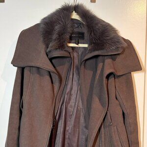 BCBG MAXAZRIA Black Wool Coat w/Belt ZipOut Real Lamb Fur Collar SZ S